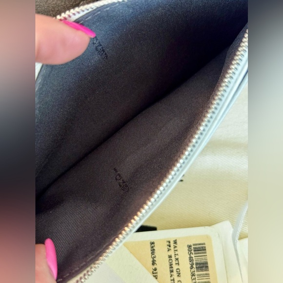 Fendi Calfskin Nappa Floral Wallet On A Chain - Picture 8 of 14